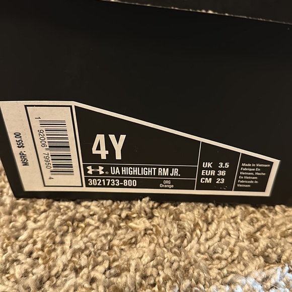 Boys Youth Football Cleats - Picture 3 of 3